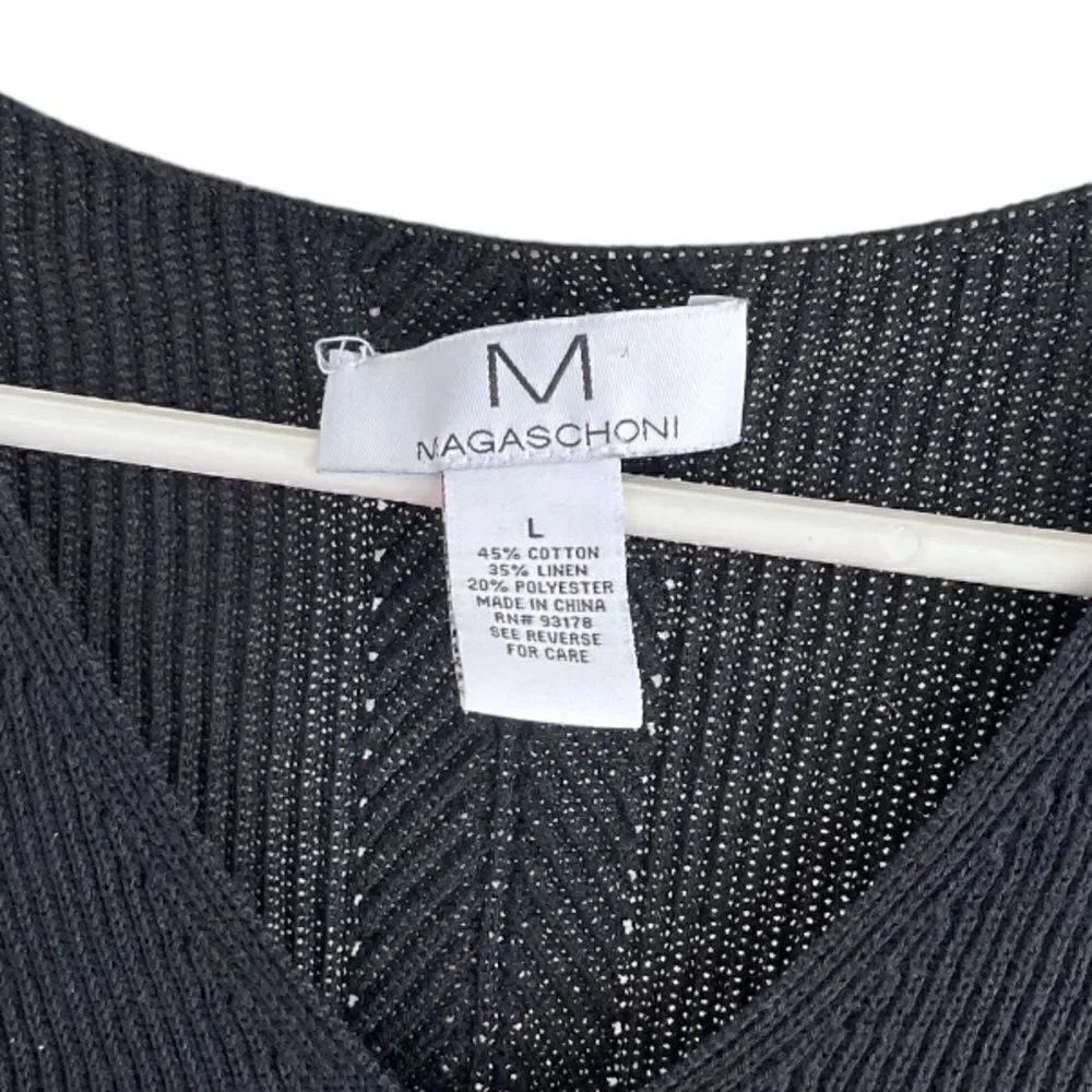 MAGASCHONI | Loose Fit Black Short-Sleeved Sweater (L) - Picture 3 of 5